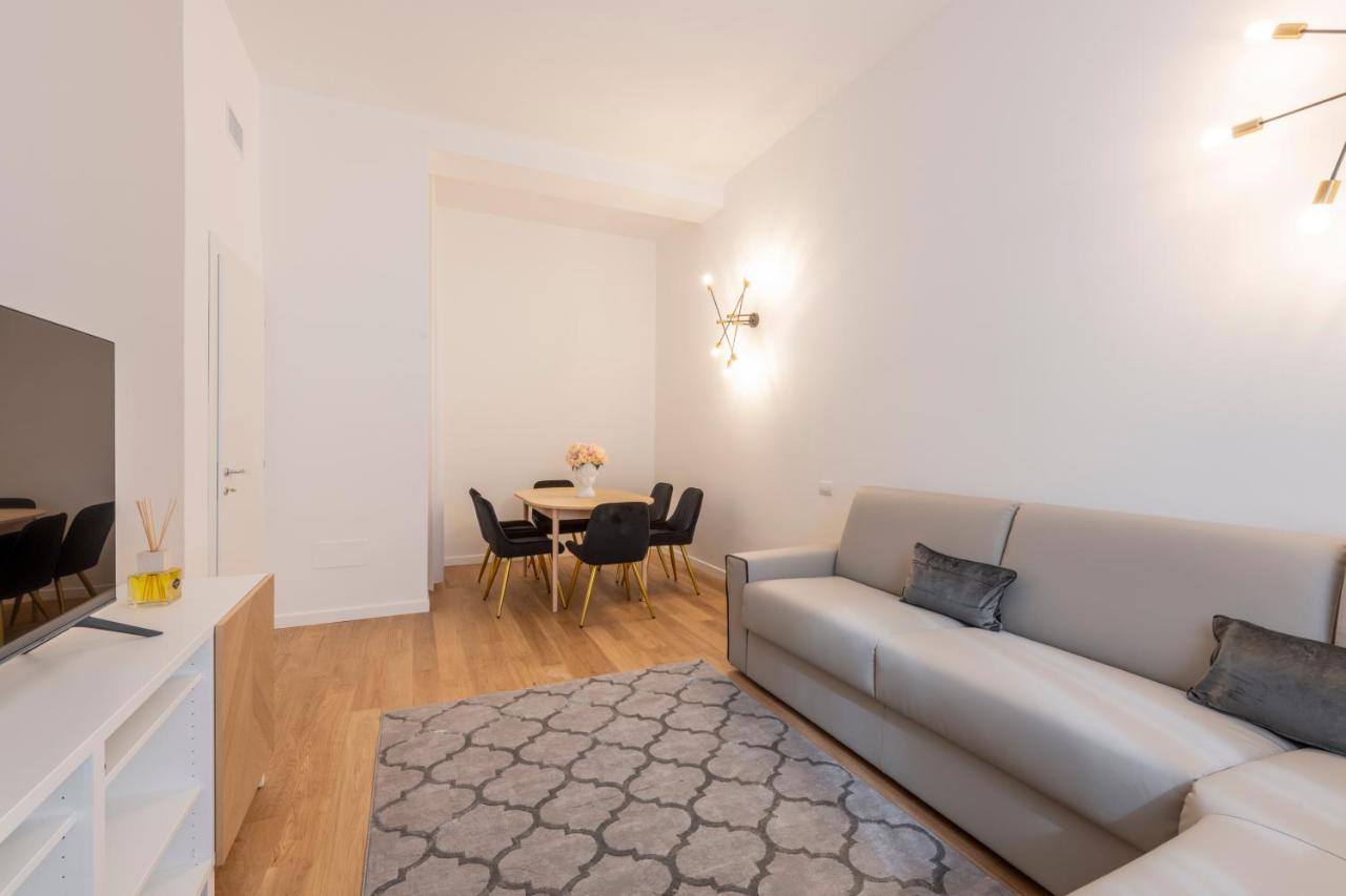 Milan Royal Suites - Centro Cadorna Luaran gambar