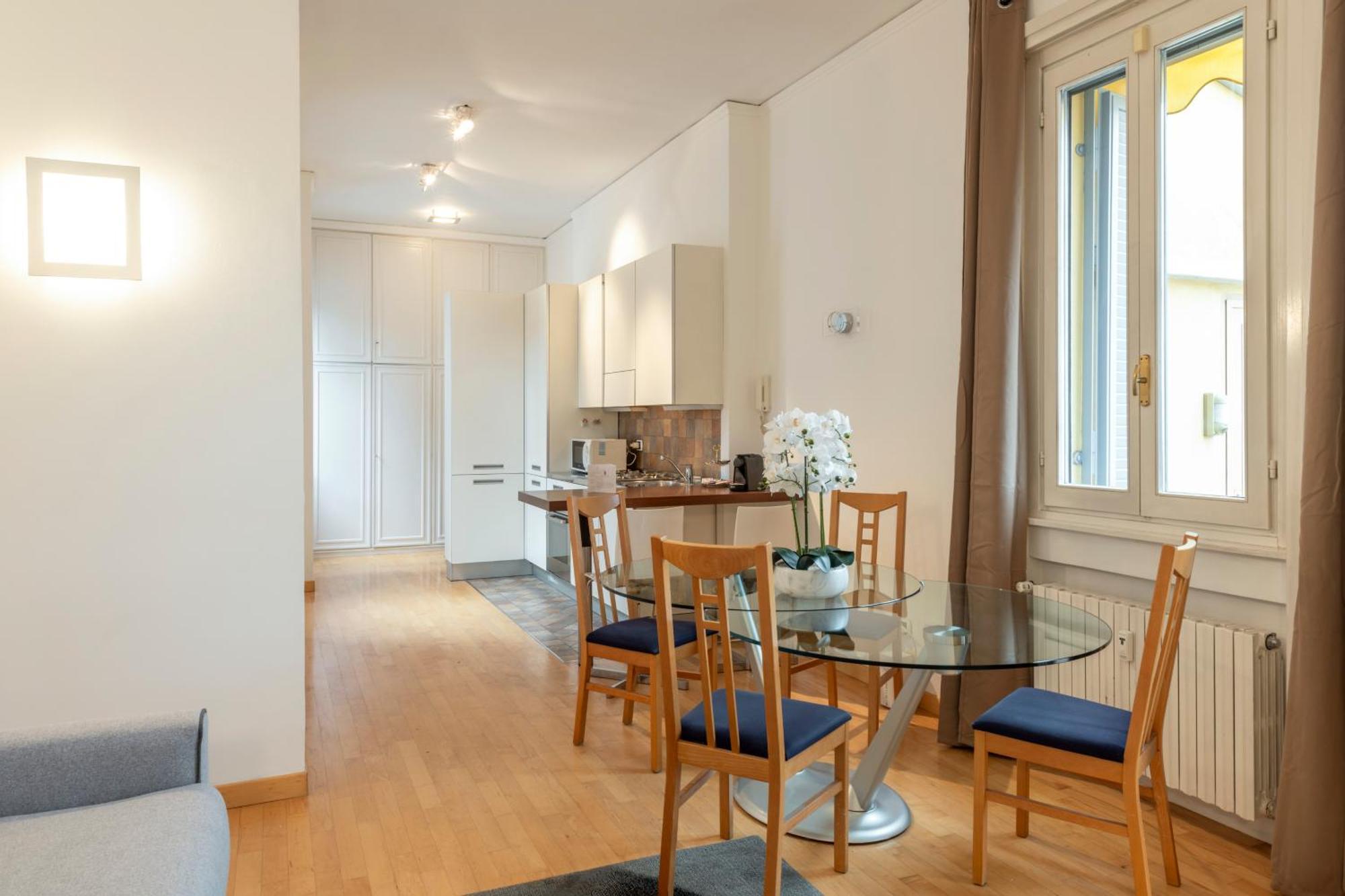 Milan Royal Suites - Centro Cadorna Luaran gambar