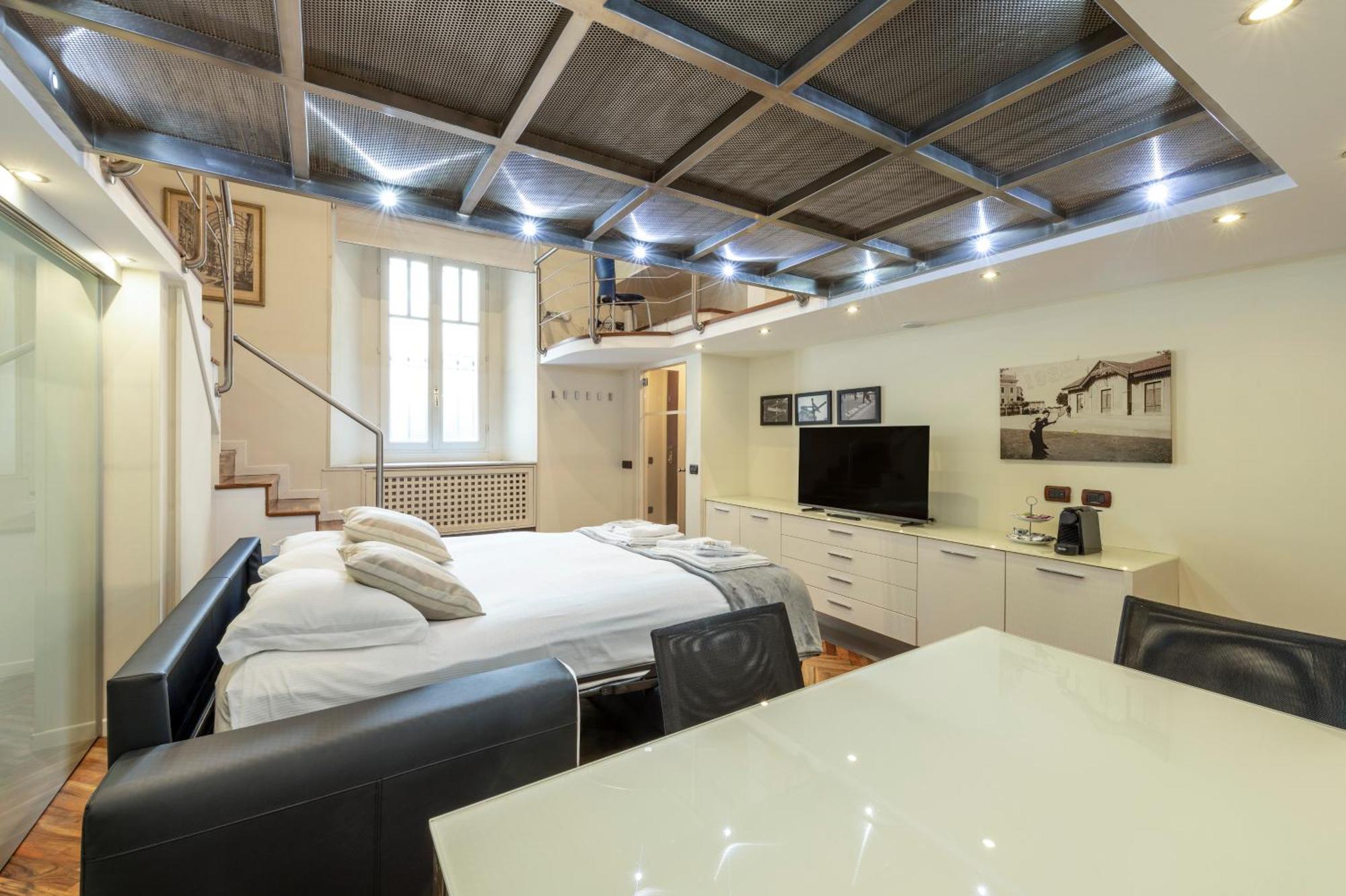 Milan Royal Suites - Centro Cadorna Luaran gambar