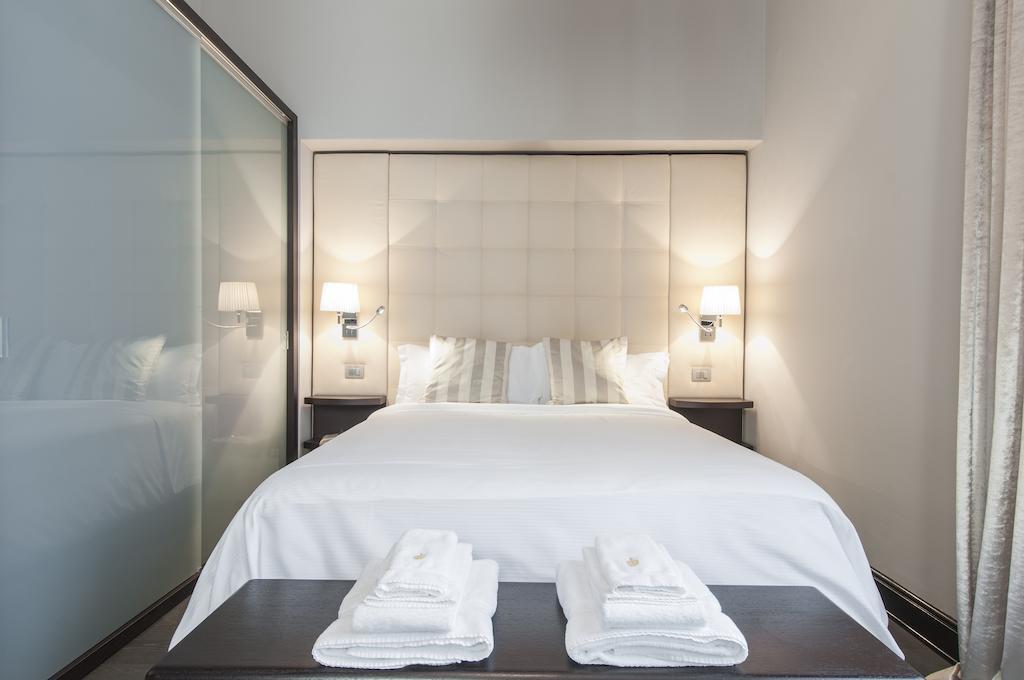 Milan Royal Suites - Centro Cadorna Bilik gambar